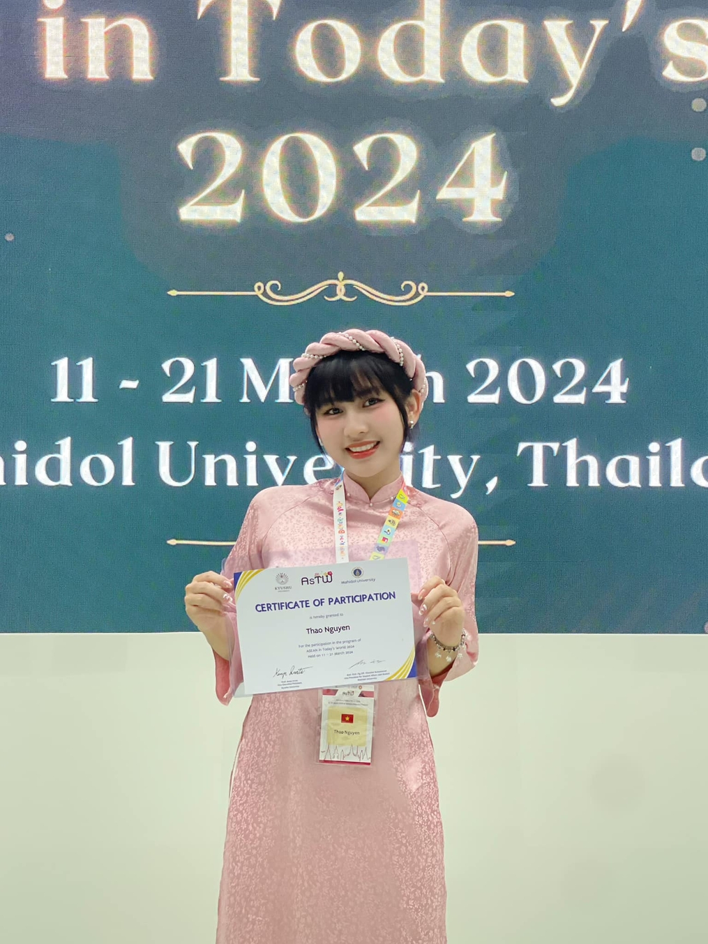 Thao Nguyen earned a certificate at the end of the ASEAN program. 